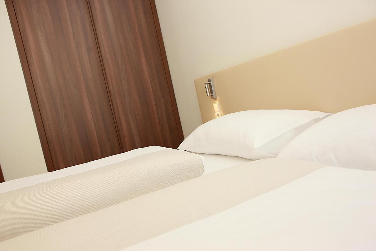 Appartementhaus Karawankenhof Villach Ngoại thất bức ảnh